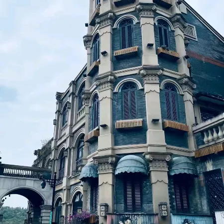 Qianshi Jinsheng Hotel