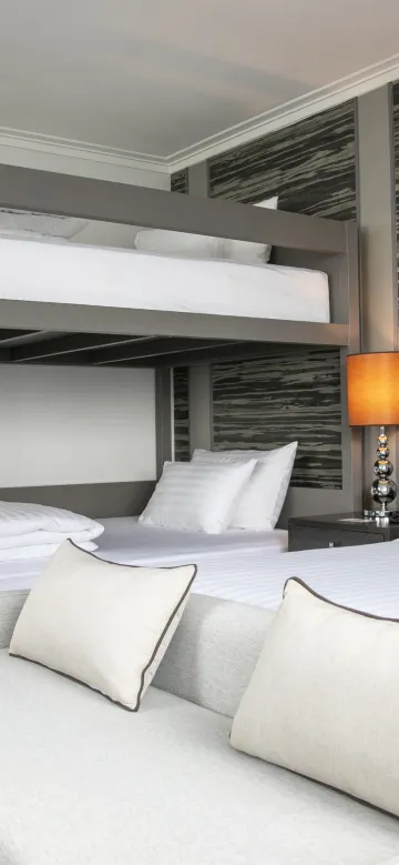 ห้องพรีเมียร์แฟมิลี่เตียงสองชั้น