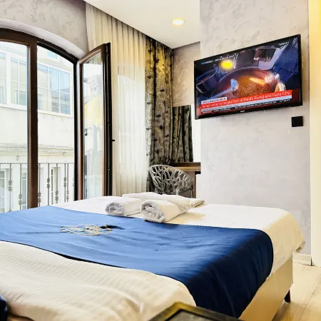 Heart of Pera by Alyon Suite Hotel
