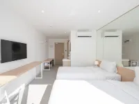 Lis Hotel Chiangmai Hotels near Hai Ya