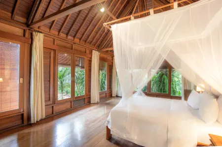 Sari Bamboo Villas Отели рядом с достопримечательностью «Real Bali Swing»