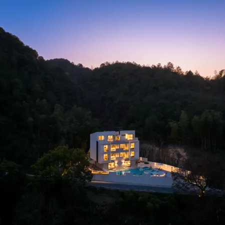GUCHI Gu Chi Homestay (OMG Heartbeat Paradise Store) Отели рядом с достопримечательностью «Руан Ши Цзинь Бич»