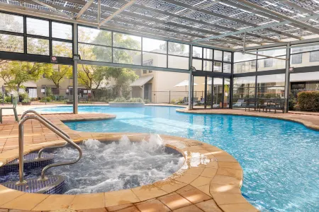 Rydges Kalgoorlie, an EVT hotel Отели в г. Калгурли
