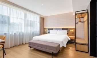 Homeinn Plus Hotel (Xiangshan Wanda Plaza)