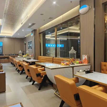 Vienna International Hotel (Hai'an High Speed Railway Station)