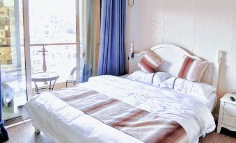 Youhai Yizhan Homestay