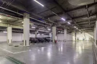 好彩暮居溫泉飯店（綏化第七中學店） - 停車場