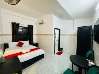 Phú Gia Hotel Phu My Quan 7 Các khách sạn gần Thánh thất Tân Kim