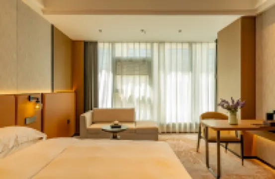 Mei Taibaishan Yijing Holiday Hot Spring Hotel Hotels in Mei County