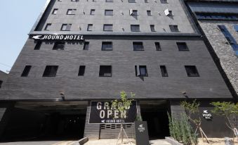 Hound Hotel Daeyeon