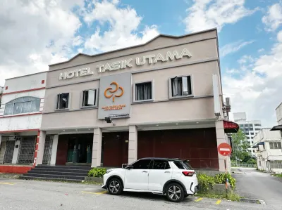 OYO 91150 Hotel Tasik Utama Hotel di Ayer Keroh