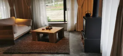 Such as border other mountain homestay Hotels near Yaha Scenic Area