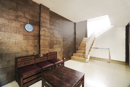 Hotel O Symphony Homestay Tlogomas Отели рядом с достопримечательностью «DUCK RC DDR»