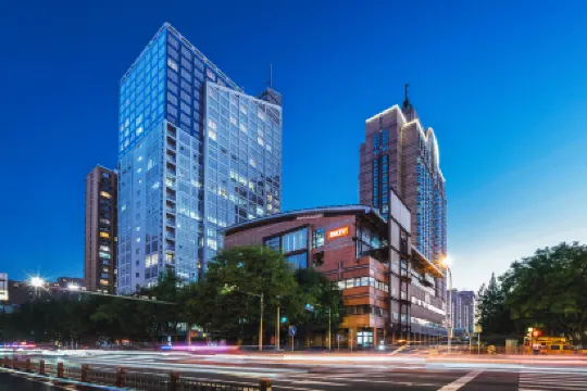 Beijing Broadcasting Tower Hotel