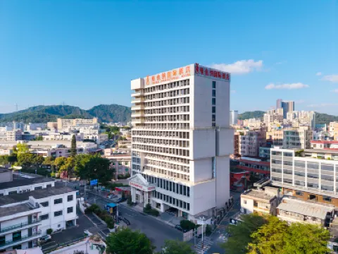 Vienna International Hotel (Shenzhen  Shiyan Shangwu Subway Station Branch) Hotels in Shiyan