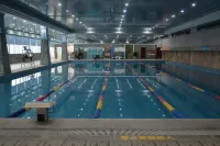 Eastern Five Continents Hotel - Gym
