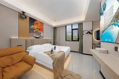 青橙·Oranges美宿（廣東機電職業技術學院店） 仲愷農業工程學院（白雲校區）附近的飯店