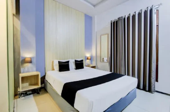 Hotel O Tegal near RSUD Kardinah Tegal formerly Hugo Suites Family Hotel dekat Stasiun Kereta Tegal