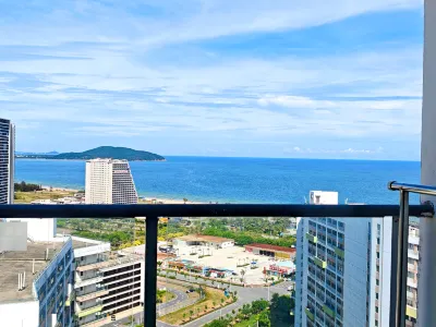 Xilaiyue Full Seaview Apartment (Yangxi Shapa Moon Bay) Hotel in zona Shaba Bay