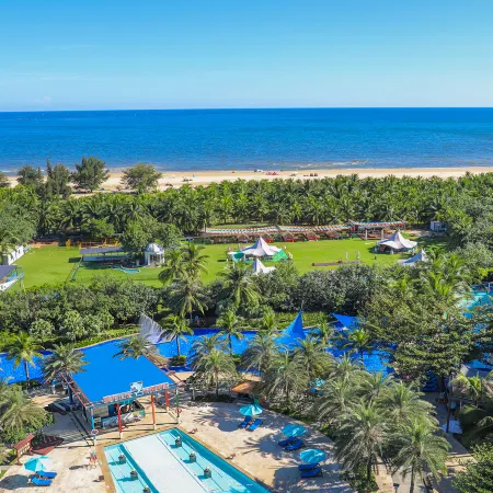 Aloha Oceanfront Suite Resort Отели в г. Линшуй