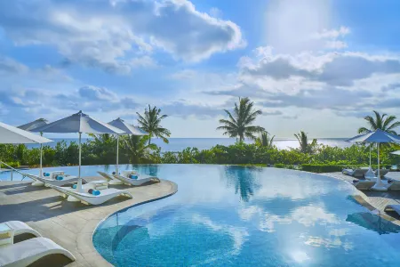 Sheraton Bali Kuta Resort Отели рядом с достопримечательностью «Karma Spa at Karma Jimbaran»