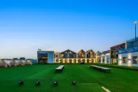 Fengning Hefeng Hotel Hotels near Russian Style Street