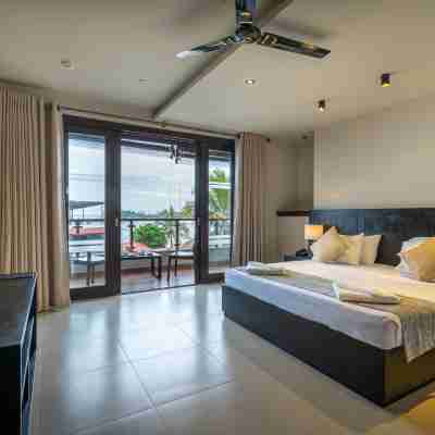 Lavendish Beach Resort Rooms