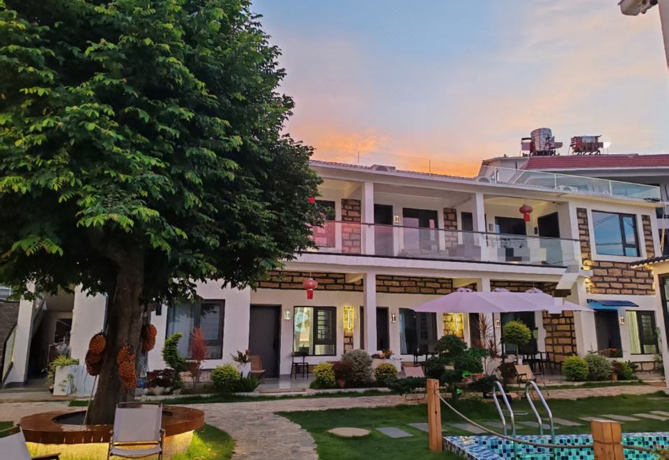 hotel overview picture