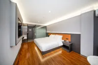 Yifeng Hotel (Ankang Railway Station)