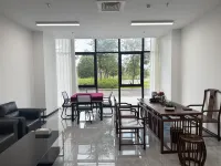 Qihu Hotel