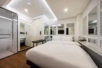 Sinchon Wol Hotel dekat Ewha Womans University