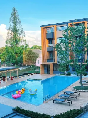 STAR PORT BAY HOTEL Отели рядом с достопримечательностью «Guangtong Marina»
