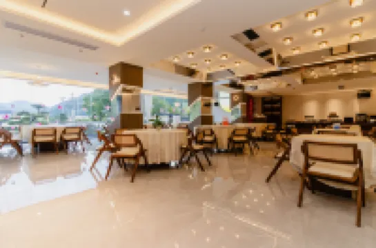 Liangjiang Yunsu (Lechang Huangluohuahai Store)