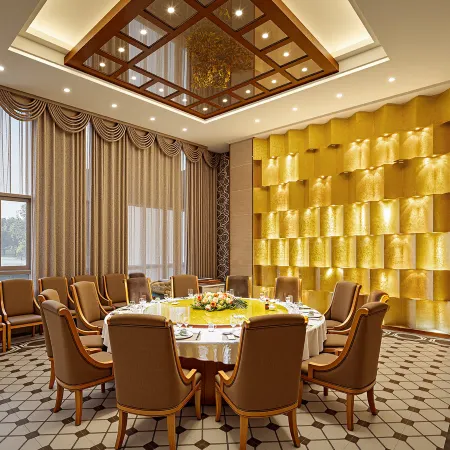 Yulin Hotel Отели в г. Гуачжоу