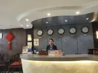 Tongchuan Hotel - parcheggio