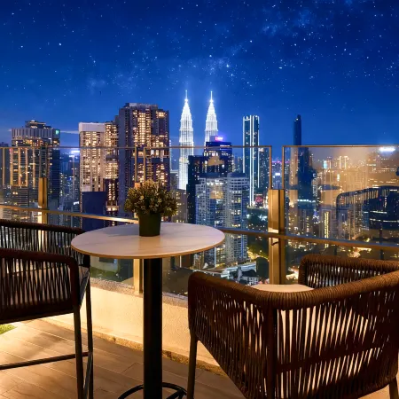 Agile Bukit Bintang by Avery at KLCC【5 mins to Pavilion & TRX+Garden Pool+Free Parking】 Отели рядом с достопримечательностью «Развлекательный центр TREC KL»