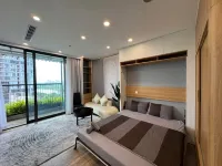 Calm Homestay - Osen Ecopark Lakeview Hotel a Phụng Công