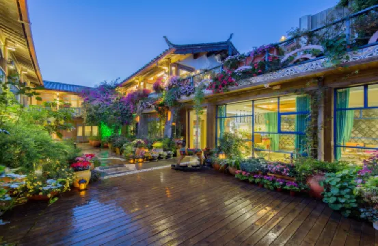 聽花堂私人花園客棧（麗江蝶語店） 麗江酒店