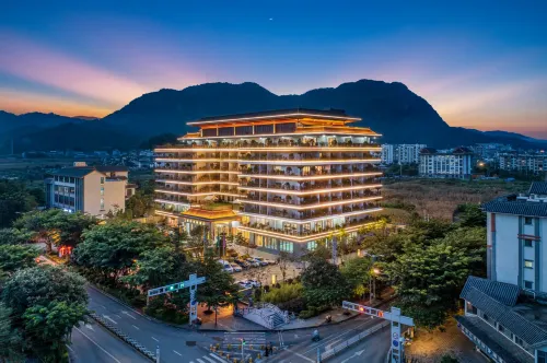 โรงแรมบ้านสวนซานห่าว