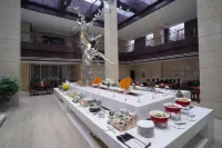 Licheng Ruixuan Hotel (Lingshi Xinjian East Street)