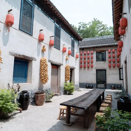Panniangzi Hotel