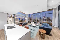 Lucid Apartments by CLLIX - 屋上プール