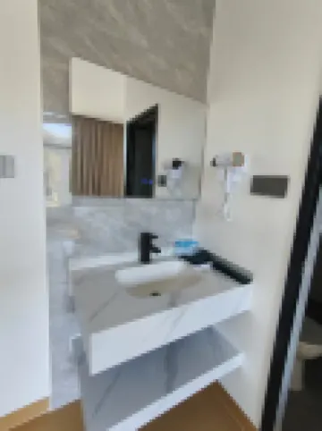 Haiyue Bay Xiaoyuan Homestay (Yangjiang Pearl Bay)