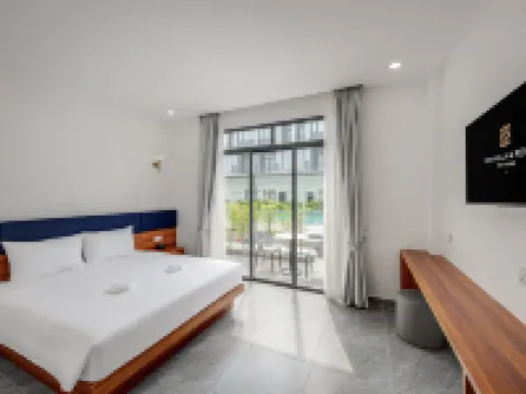 Soho Villa & Resort Hotels in Khemara Phoumin