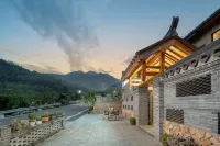 Warm and cool homestay