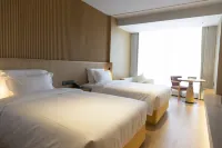 GANJIANG HOLIDAY HOTEL