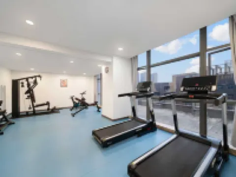 Yiduo Hotel (Binyang Liwo Plaza Fenghuanghu Park Branch) Hotels in Binyang