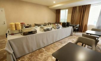 Yangtze Designer Hotel