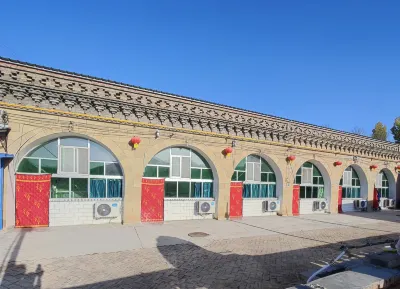 Ganquan Lianjie Cave Homestay Hotels near Ganquan Canyon