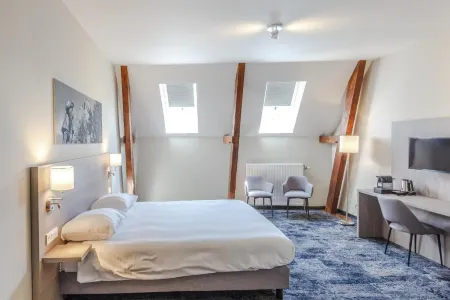 Fletcher Hotel Paleis Stadhouderlijk Hof Отели в г. Леуварден